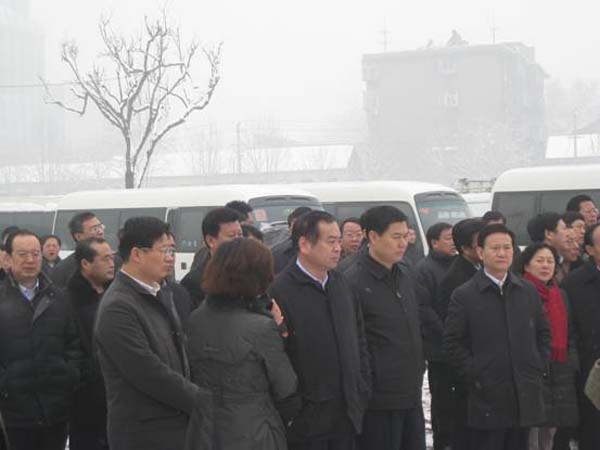 濟(jì)南市市委、市政府領(lǐng)導(dǎo)視察我院承建的歷史建筑保護(hù)工程