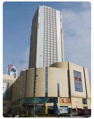 青島某超高層辦公樓地下室抗浮加固，主體施工至3層時發(fā)生地下室上浮事故，采用抗浮錨桿進行加固。(2012年)
